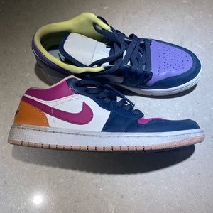 Jordan 1 Low Purple Magenta